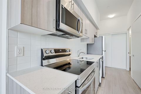 Photo 11 at 110 - 556 Marlee Avenue, Glen Park, Toronto