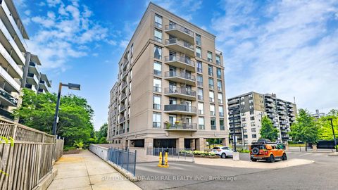 Photo 2 at 707 - 4200 Bathurst Street, Clanton Park, Toronto