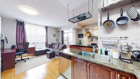 Photo 19 at 707 - 4200 Bathurst Street, Clanton Park, Toronto