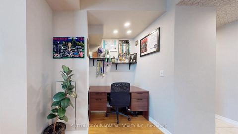 Photo 23 at 707 - 4200 Bathurst Street, Clanton Park, Toronto