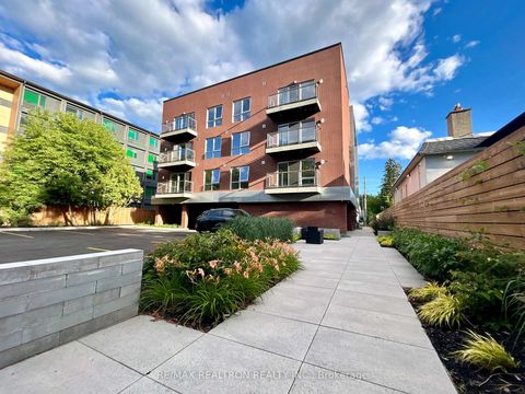 Photo 1 at 303 - 61 Orchard Park Drive, West Hill, Toronto