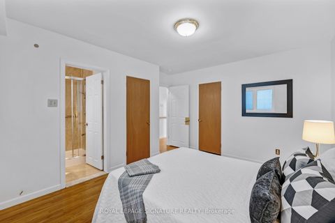 Photo 16 at 86 Heathview Avenue, Bayview Village, Toronto
