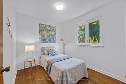 Photo 21 at 86 Heathview Avenue, Bayview Village, Toronto