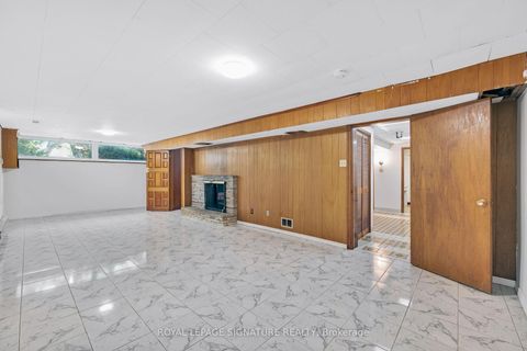 Photo 26 at 86 Heathview Avenue, Bayview Village, Toronto