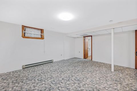 Photo 29 at 86 Heathview Avenue, Bayview Village, Toronto