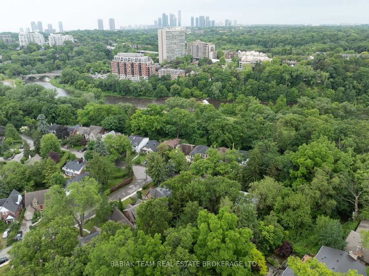 Photo 41 at 90 Humberview Road, Lambton Baby Point, Toronto
