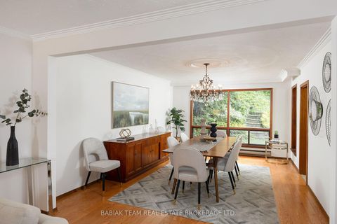 Photo 11 at 90 Humberview Road, Lambton Baby Point, Toronto