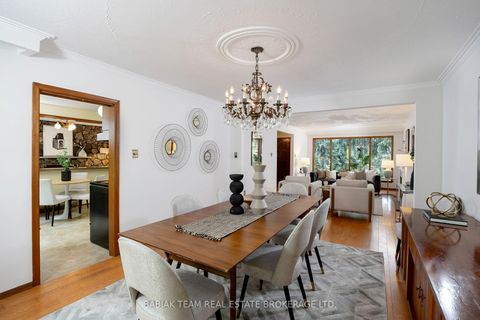 Photo 14 at 90 Humberview Road, Lambton Baby Point, Toronto