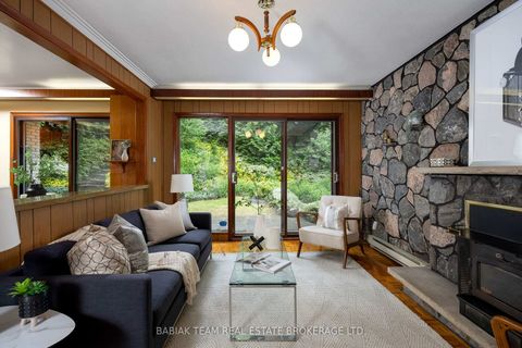 Photo 20 at 90 Humberview Road, Lambton Baby Point, Toronto
