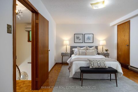 Photo 26 at 90 Humberview Road, Lambton Baby Point, Toronto