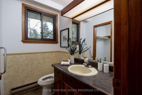 Photo 30 at 90 Humberview Road, Lambton Baby Point, Toronto