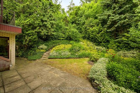 Photo 37 at 90 Humberview Road, Lambton Baby Point, Toronto