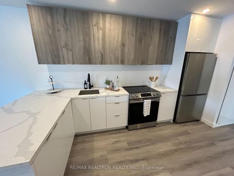 Photo 3 at 304 - 61 Orchard Park Drive, West Hill, Toronto