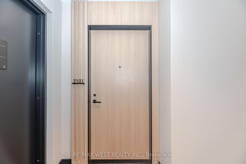 Photo 3 at 2101 - 15 Mercer Street, Waterfront Communities C1, Toronto