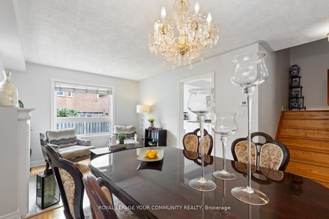 Photo 7 at 299 Discovery Trail, Vellore Village, Vaughan