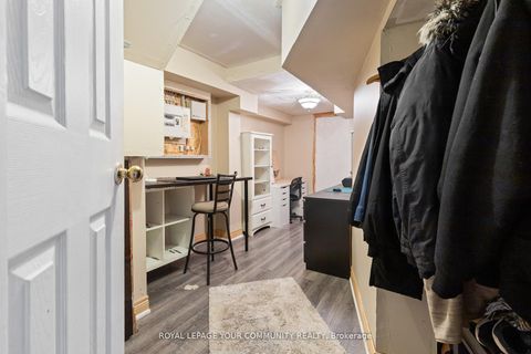 Photo 22 at 299 Discovery Trail, Vellore Village, Vaughan