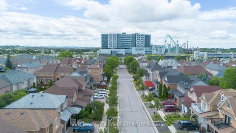 Photo 30 at 299 Discovery Trail, Vellore Village, Vaughan