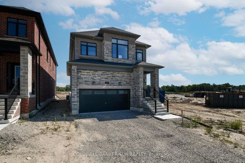 Photo 2 at 3 Gateway Drive, Rural Barrie Southeast, Barrie Photo 2 at 3 Gateway Drive, Rural Barrie Southeast, Barrie