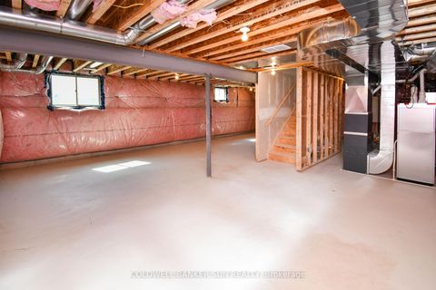 Photo 41 at 3 Gateway Drive, Rural Barrie Southeast, Barrie