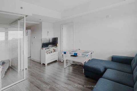 Photo 10 at 912 - 90 GLEN EVEREST Road, Cliffside, Toronto