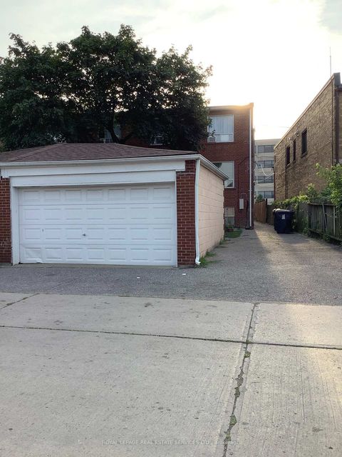 Photo 1 at 3602 Dufferin Street, CFB, Toronto