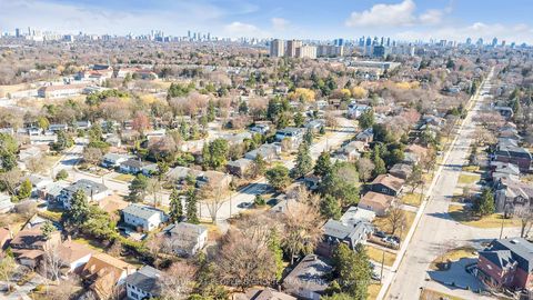 Photo 39 at 26 Paultiel Drive, Newtonbrook East, Toronto