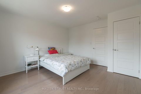 Photo 31 at 1369 William Halton Parkway, NW Northwest, Oakville