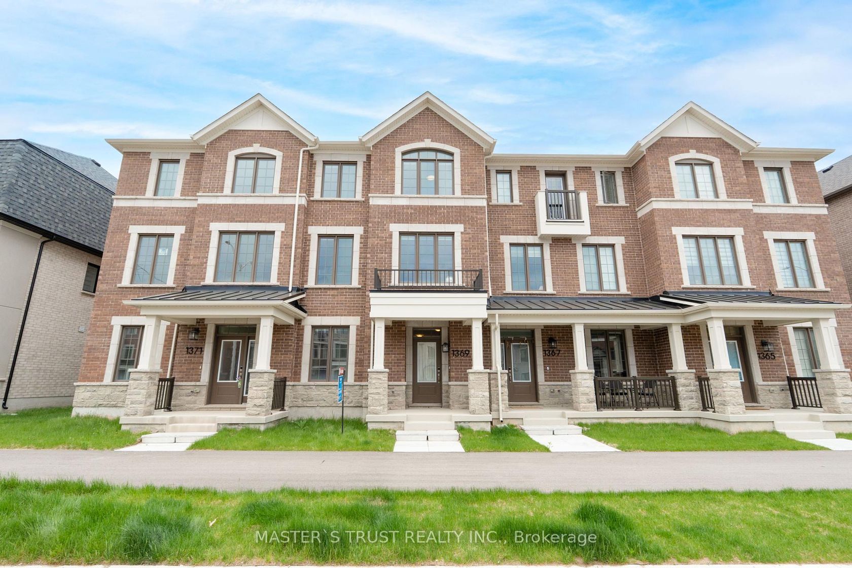 1369 William Halton Parkway, NW Northwest, Oakville 