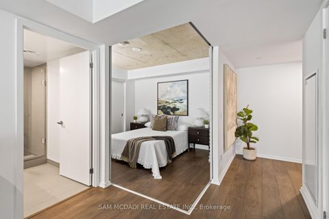 Photo 6 at 802 - 5 Soudan Avenue, Mount Pleasant West, Toronto