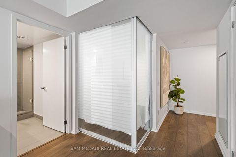 Photo 7 at 802 - 5 Soudan Avenue, Mount Pleasant West, Toronto