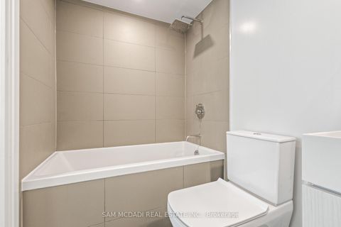 Photo 17 at 802 - 5 Soudan Avenue, Mount Pleasant West, Toronto