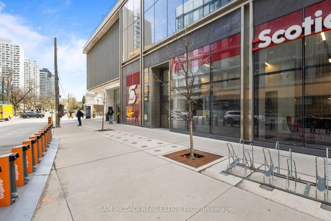 Photo 23 at 802 - 5 Soudan Avenue, Mount Pleasant West, Toronto