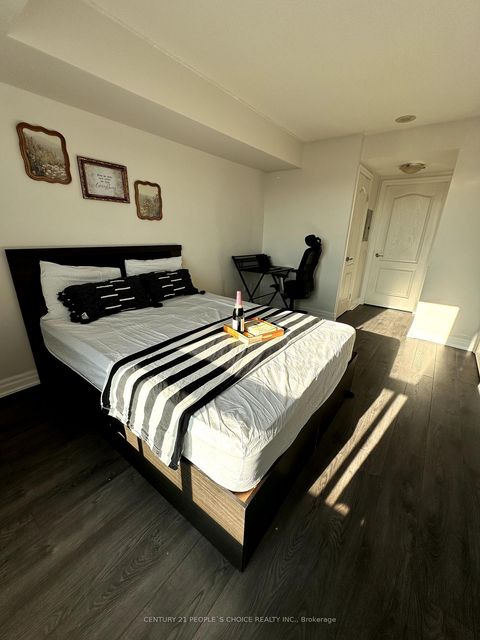 Photo 16 at 1507 - 188 Doris Avenue, Willowdale East, Toronto