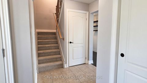Photo 3 at 5 - 49 Ferndale Drive S, Ardagh, Barrie