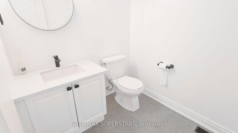 Photo 13 at 5 - 49 Ferndale Drive S, Ardagh, Barrie