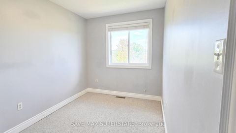 Photo 18 at 5 - 49 Ferndale Drive S, Ardagh, Barrie