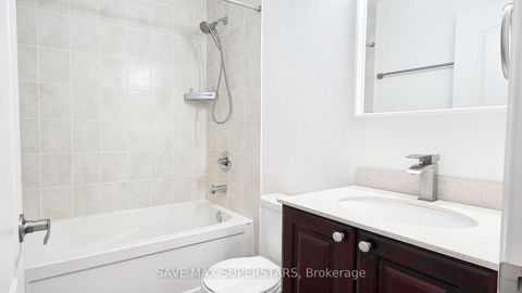 Photo 25 at 5 - 49 Ferndale Drive S, Ardagh, Barrie