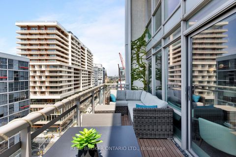 Photo 10 at PH08 - 38 Niagara Street, Waterfront Communities C1, Toronto