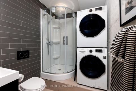 Photo 13 at PH08 - 38 Niagara Street, Waterfront Communities C1, Toronto
