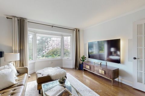 Photo 6 at 1310 Golden Meadow Trail, FA Falgarwood, Oakville
