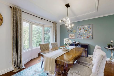 Photo 8 at 1310 Golden Meadow Trail, FA Falgarwood, Oakville