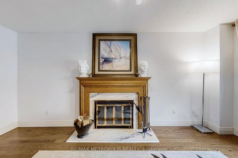 Photo 14 at 1310 Golden Meadow Trail, FA Falgarwood, Oakville