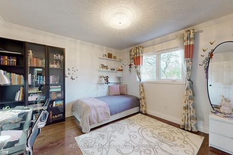 Photo 31 at 1310 Golden Meadow Trail, FA Falgarwood, Oakville