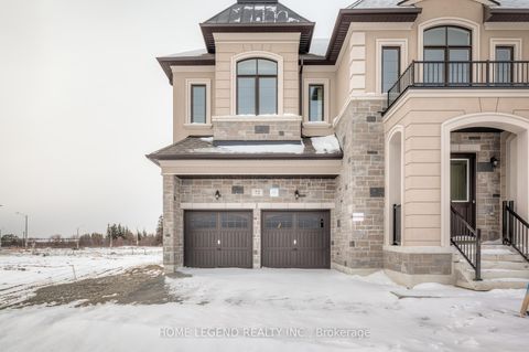 Photo 1 at 72 Klinck Drive, Rural Richmond Hill, Richmond Hill
