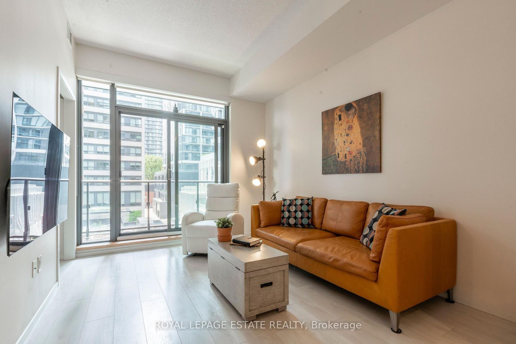 404 - 159 Dundas Street E, Yonge Corridor, Toronto 