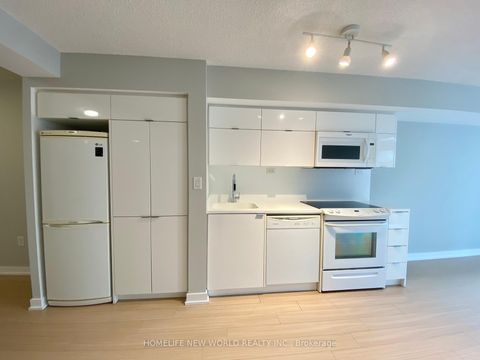 Photo 3 at 847 - 151 Dan Leckie Way, Waterfront Communities C1, Toronto