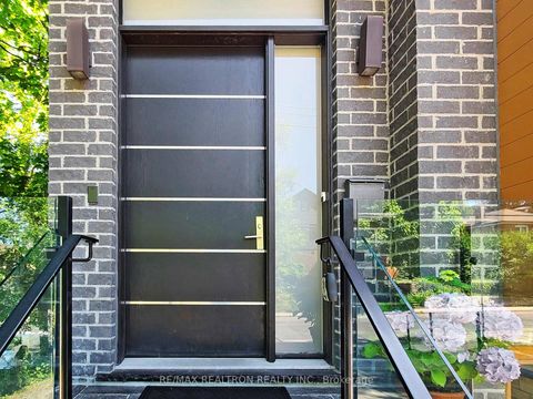 Photo 3 at 23 Cardiff Road, Mount Pleasant East, Toronto