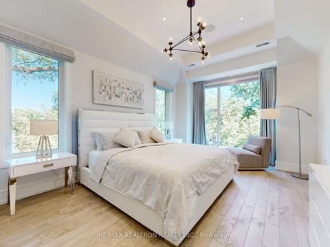 Photo 25 at 23 Cardiff Road, Mount Pleasant East, Toronto