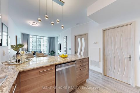 Photo 8 at 2205 - 219 Fort York Boulevard, Niagara, Toronto Photo 8 at 2205 - 219 Fort York Boulevard, Niagara, Toronto