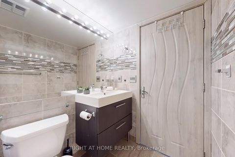 Photo 22 at 2205 - 219 Fort York Boulevard, Niagara, Toronto